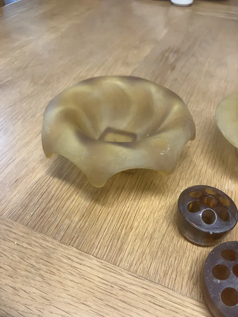 Bagley Equinox Frosted Amber Glass Posy Bowl, Ripple Glass Round Posy Bowl & Three English Made Amber Glass Frogs Image 1++