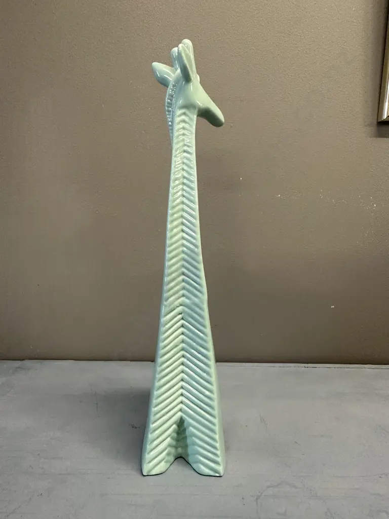 Glazed Giraffe Porcelain Figurine H36cm. Image 1++