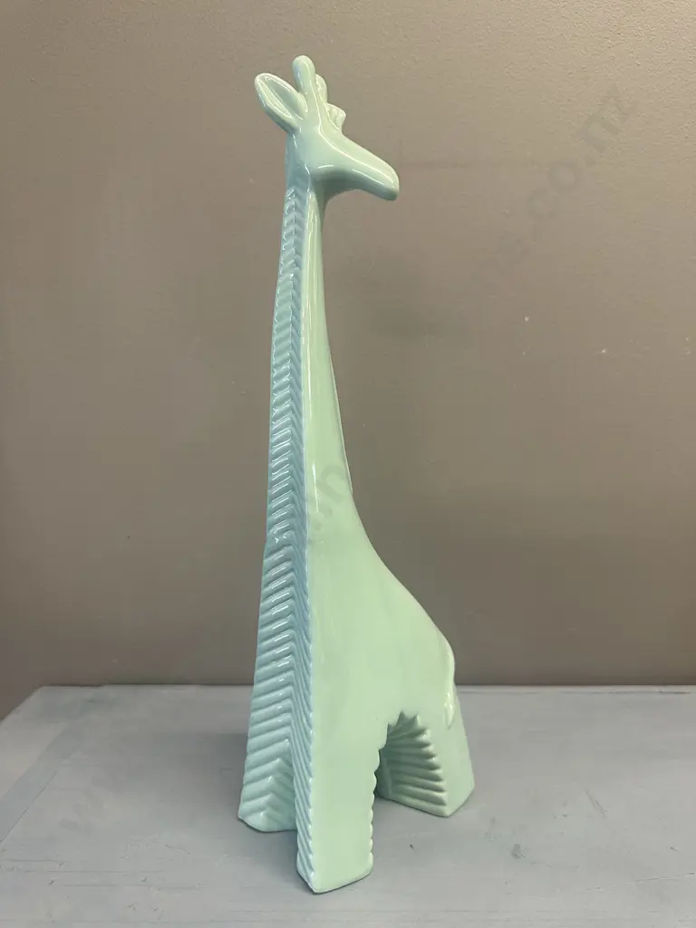 Glazed Giraffe Porcelain Figurine H36cm. Image 1++