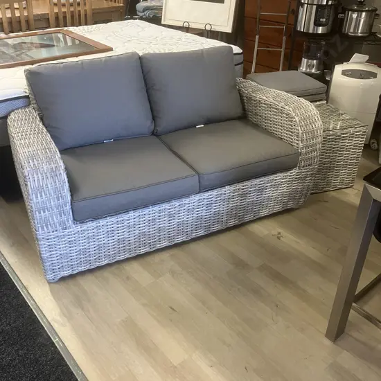 Outdoor PE Rattan Wicker Couch With Pair of Square Side Tables / Stools