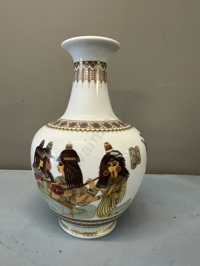Kaiser Porcelain Luxor Egyptian Scenes Days Of Ancient Pharaoes Vase. H25cm Image 1++