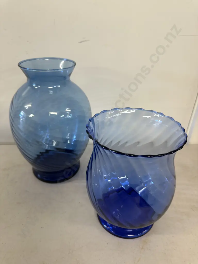 Vintage Colbalt Blue Art Glass Vases Swirl Design Image 1++