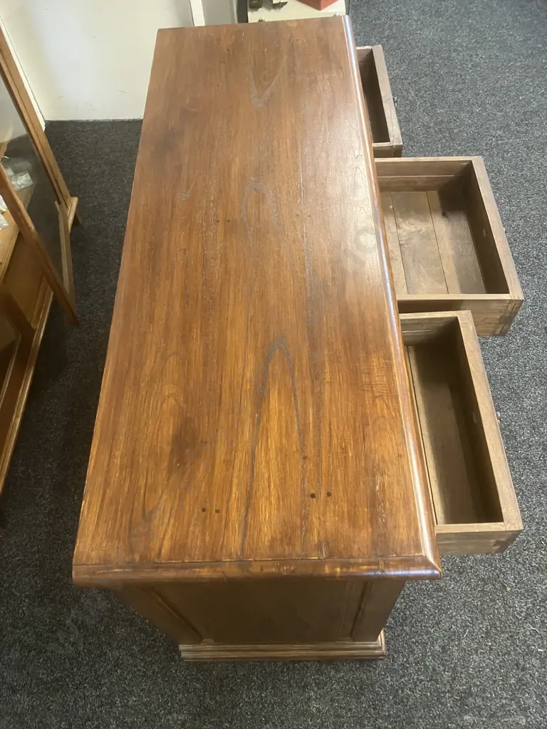 Teak Sideboard 3 Drawers, 3 Slatted Doors With Keys, Steel Ring Handles. H84.5 W140 D50cm Image 1++