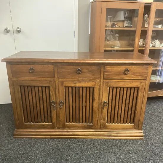 Teak Sideboard 3 Drawers, 3 Slatted Doors With Keys, Steel Ring Handles. H84.5 W140 D50cm