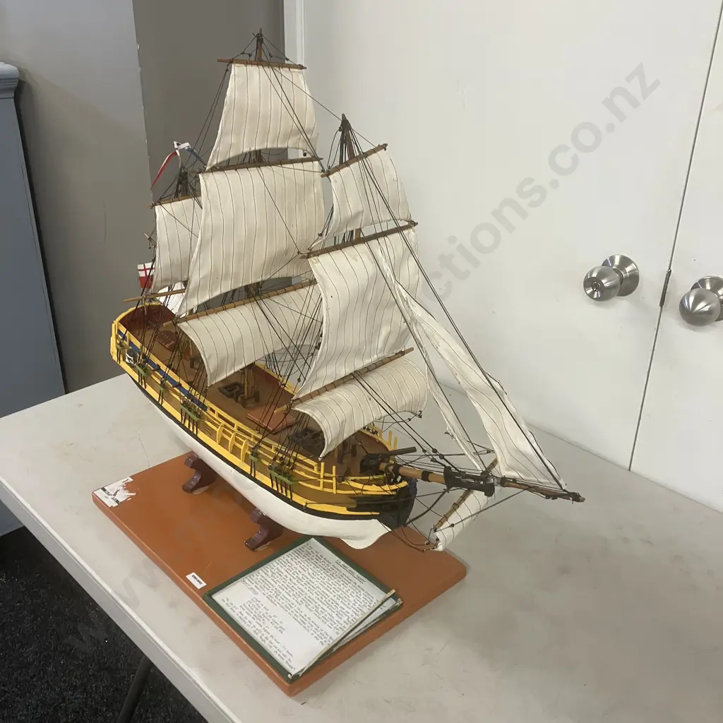 H.M.A.V. Bounty Wooden Model - Royal Navy Purchased British Merchant 1787 Commanded by William Bligh. L86cm Image 1++