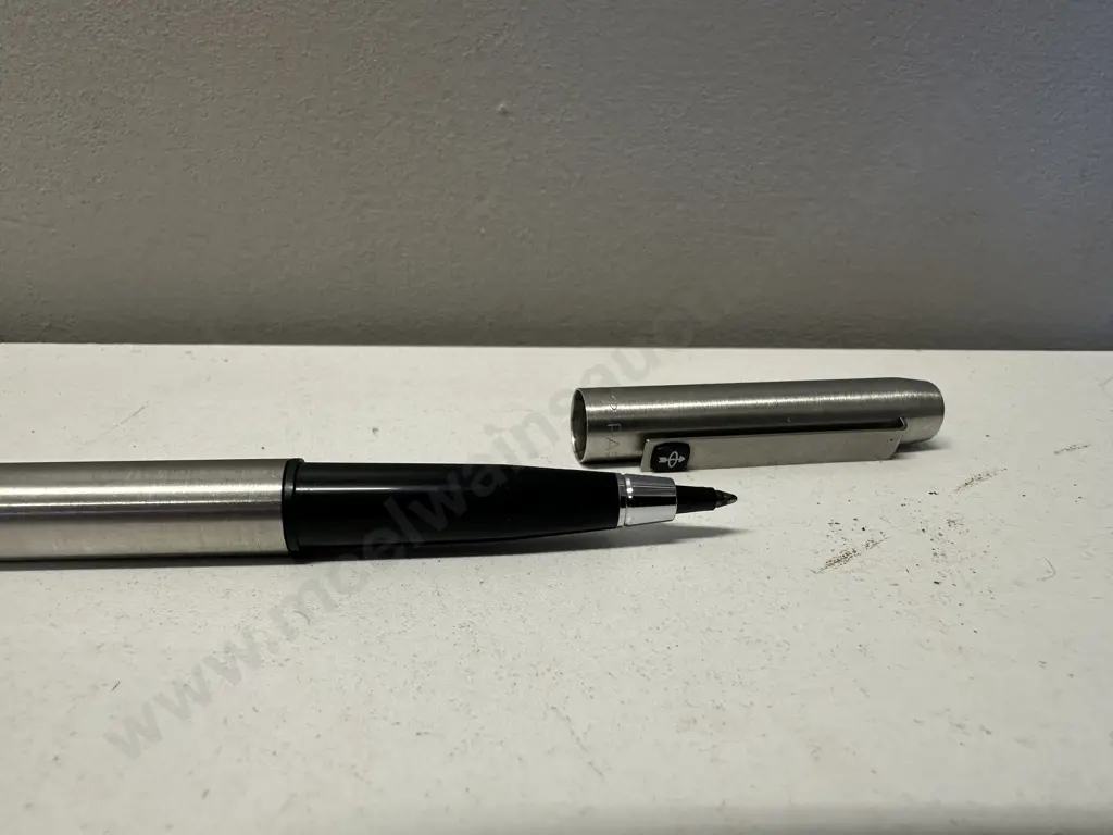 Vintage Parker 25 Flighter Ballpoint Pen - Black & Stainless Steel, 1981, Made in England Image 1++