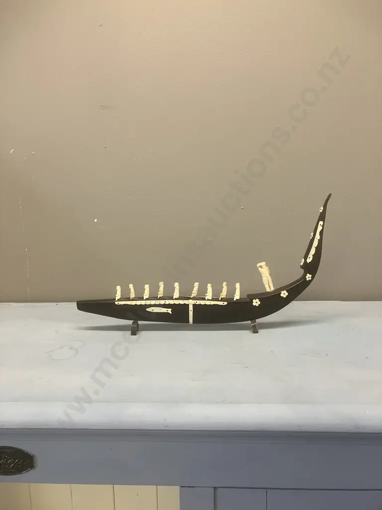 Carved Horn Snake Boat (As Found). L36cm Image 1++