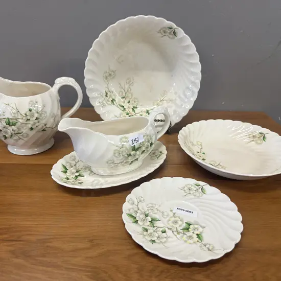 Royal Staffordshire Clarice Cliff x 6 Pieces - Apple Blossom Design 1955 - 1962