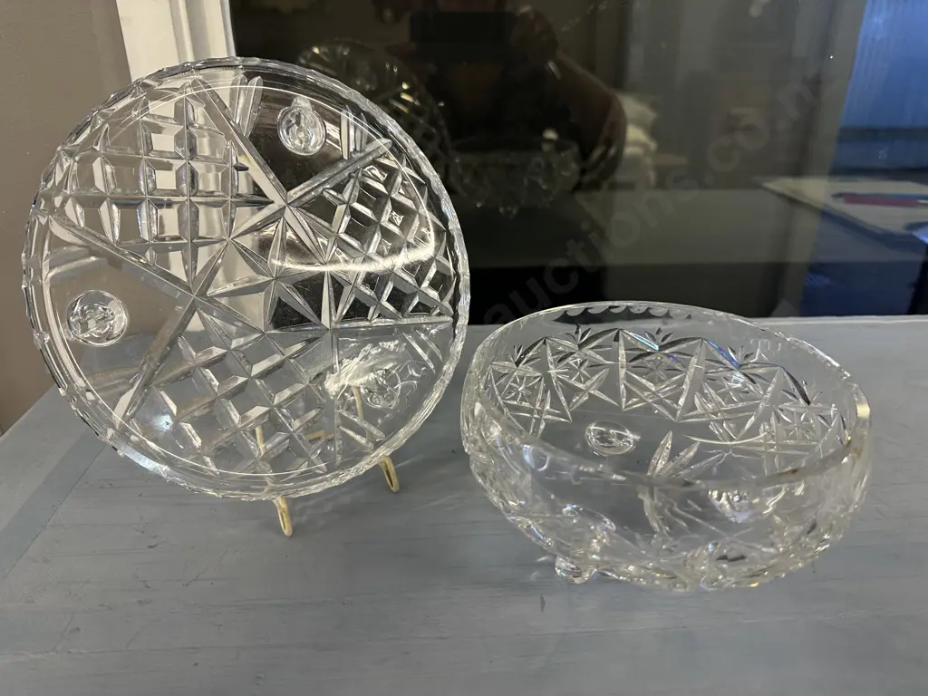 Crystal Tri Footed Bowl & Cake Plate Image 1++