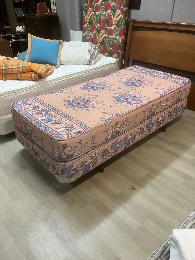 Sleepyhead Softly Softly Single Size Mattress & Base Image 1++