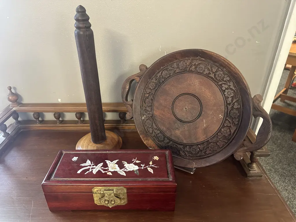 Assorted Wooden Ware Items Including Handled Serving Dish, Jewellery Box & Paper Towel Holder Image 1++