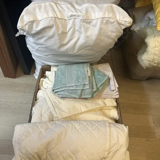 Box Lot Of Assorted Linen Items Including Pair Of Pillows