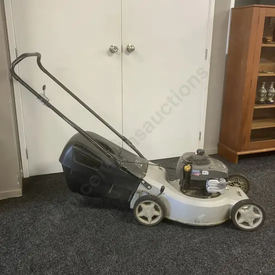 Steelfort Mulch & Catch Lawnmower With Catcher