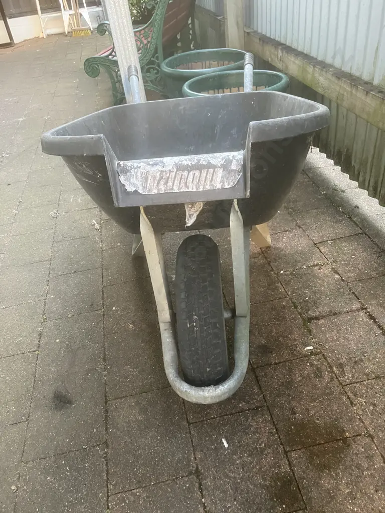 Greens Ezipour Wheelbarrow, 72 Litre, Black Image 1++