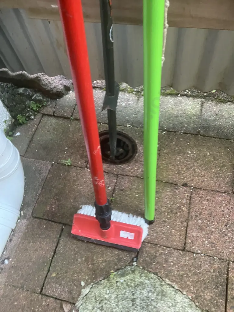 Loppers x 2, House Wash Broom, Lawn Edger Image 1++