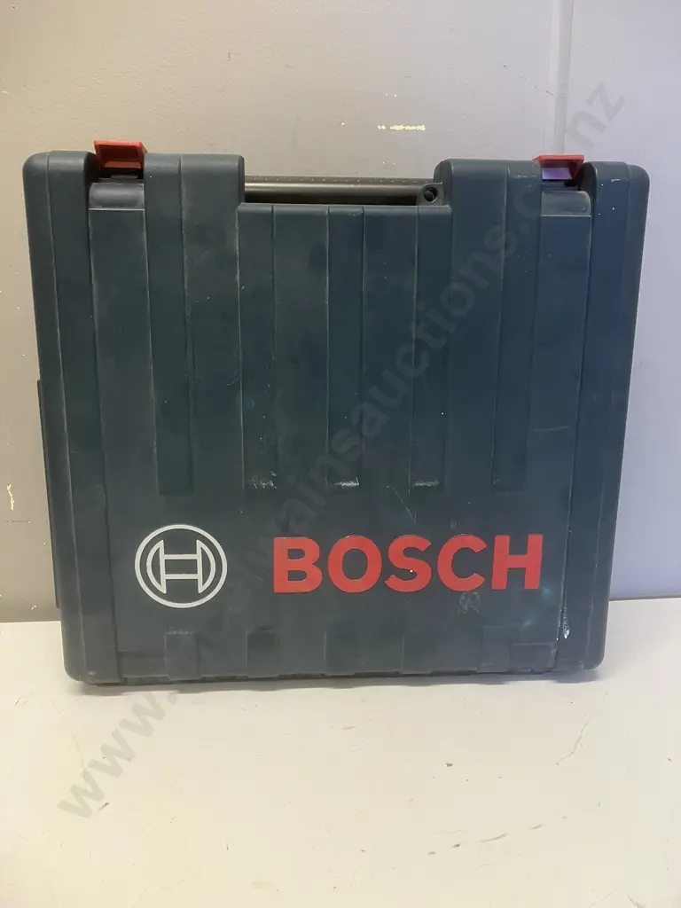 Bosch Professional Multi Tool GOP 250 CE 250 Watt With Accessories In Moulded Case Image 1++