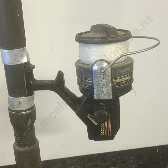 Daiwa DS7000 Hi-Speed Reel & Okuma 38.1210 Tubular Fibreglass, Surf 12' 30-80gr. 2 Piece