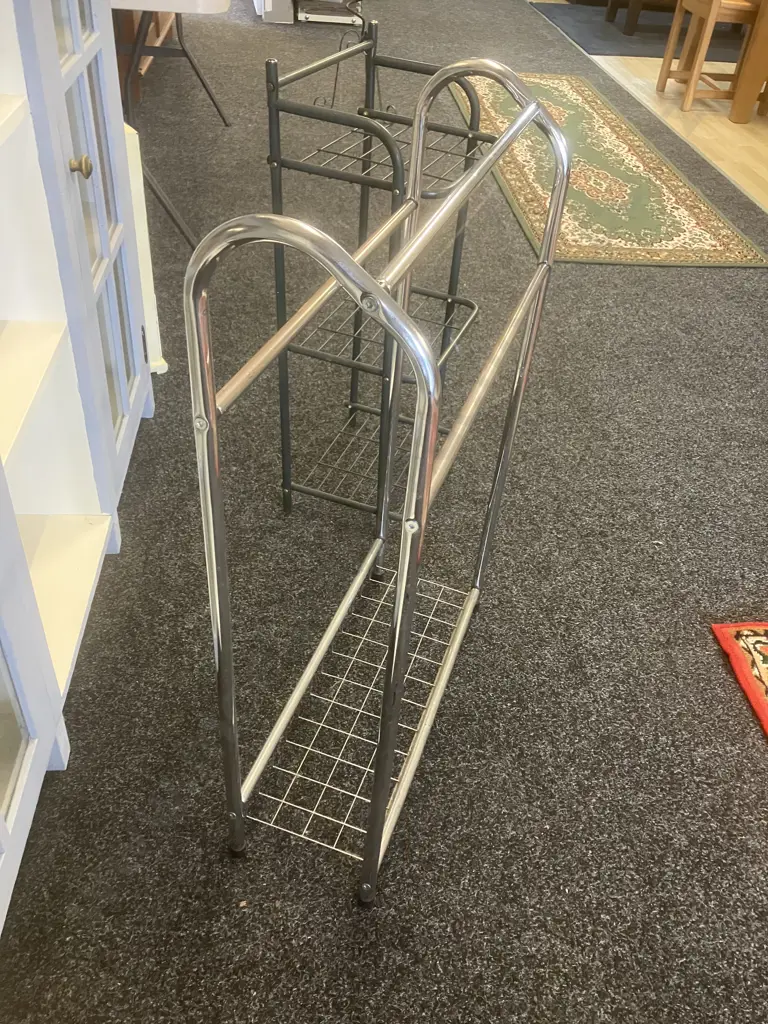 Chrome Freestanding Towel Rack (86 x 58cm) & Green Colour Metal Shelf, 3 Shelves (80 x 36cm) Image 1++