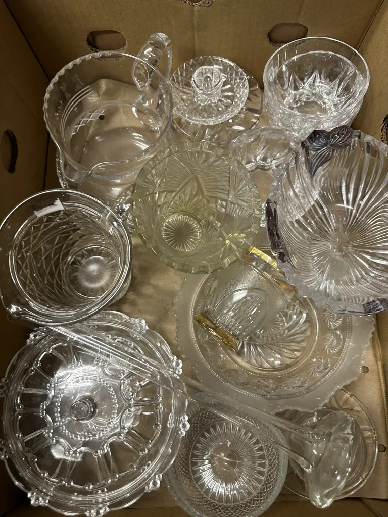 Assorted Vintage Glassware Image 1++