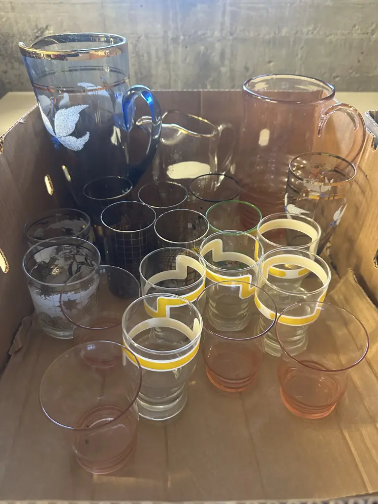 Vintage Glass Pitchers & Glasses Image 1++