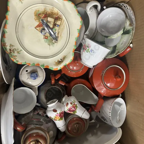 Box Lot Of China Tea Ware Etc