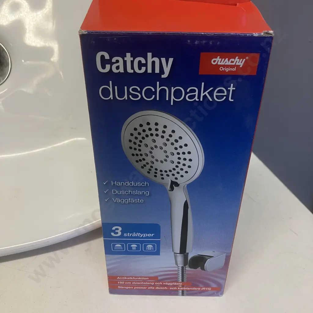 Sink & Assorted Tap Ware Image 1++