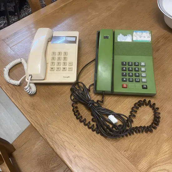 Green Standard Electric Kirk “Digitel 2000” (DK8700) Telephone Designed by Jacob Jensen for Kirk AS of Horsens, Denmark