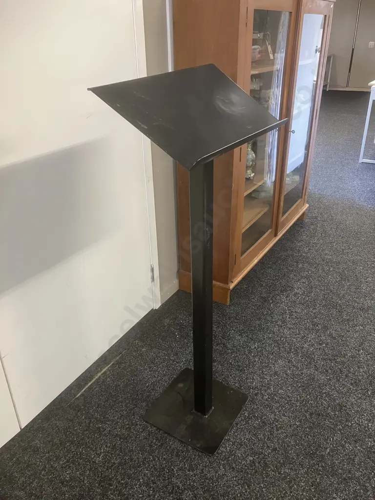 Black Steel Lectern. 115 x 50cm Image 1++