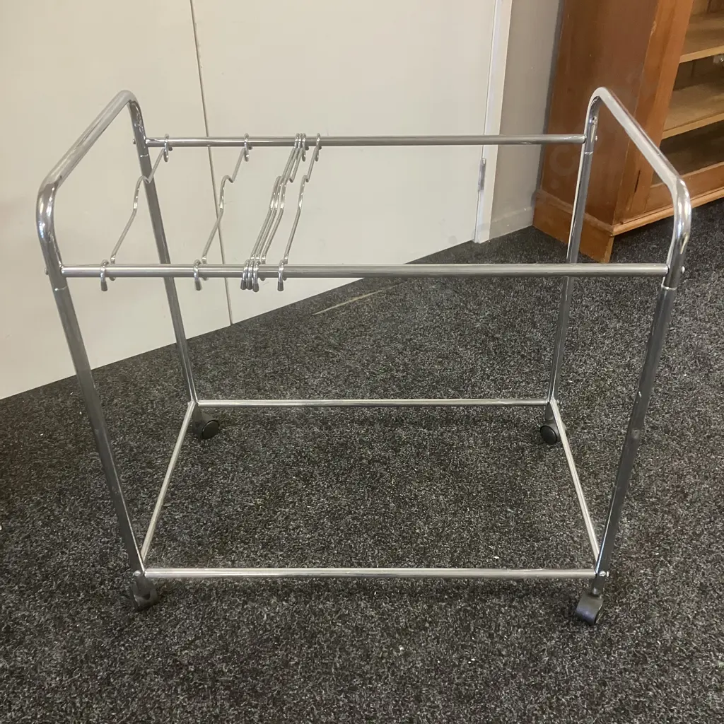 Chrome Display / Storage Rack On Wheels. H74 W75 D46cm Image 1++