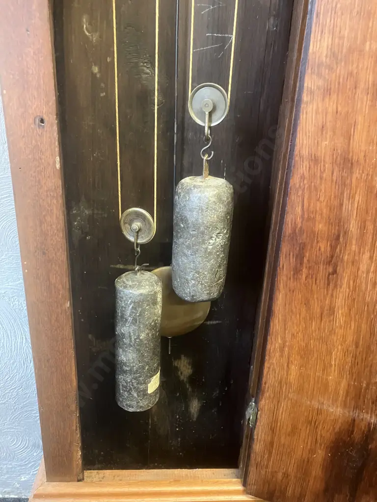 Robt Davy, Aylsham: George III Period Carved Oak Longcase Clock. Has a Carved Mouse On The Side of The Case Image 1++
