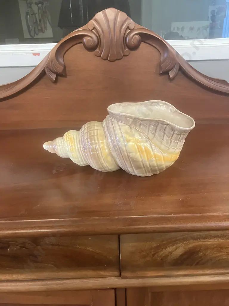 Shorter & Son England Art Deco Large Conch Shell Vase #317 c1930. 13 x 31cm Image 1++