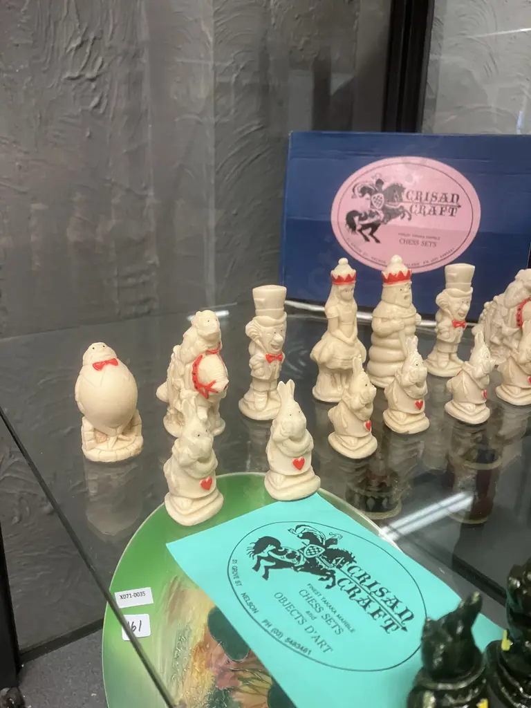 Vintage Crisan Craft 'Alice In Wonderland' Takaka Marble Chess Set - New Zealand Made Image 1++