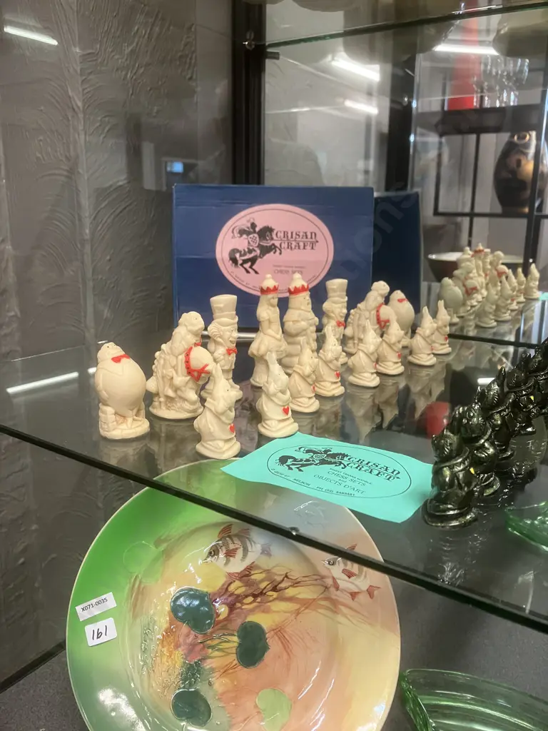 Vintage Crisan Craft 'Alice In Wonderland' Takaka Marble Chess Set - New Zealand Made Image 1++