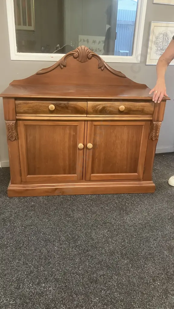 Mahogany Two Drawer Chiffonier, Carved Supports & Back Piece, Two Door. H114 W120 D48cm Image 1++