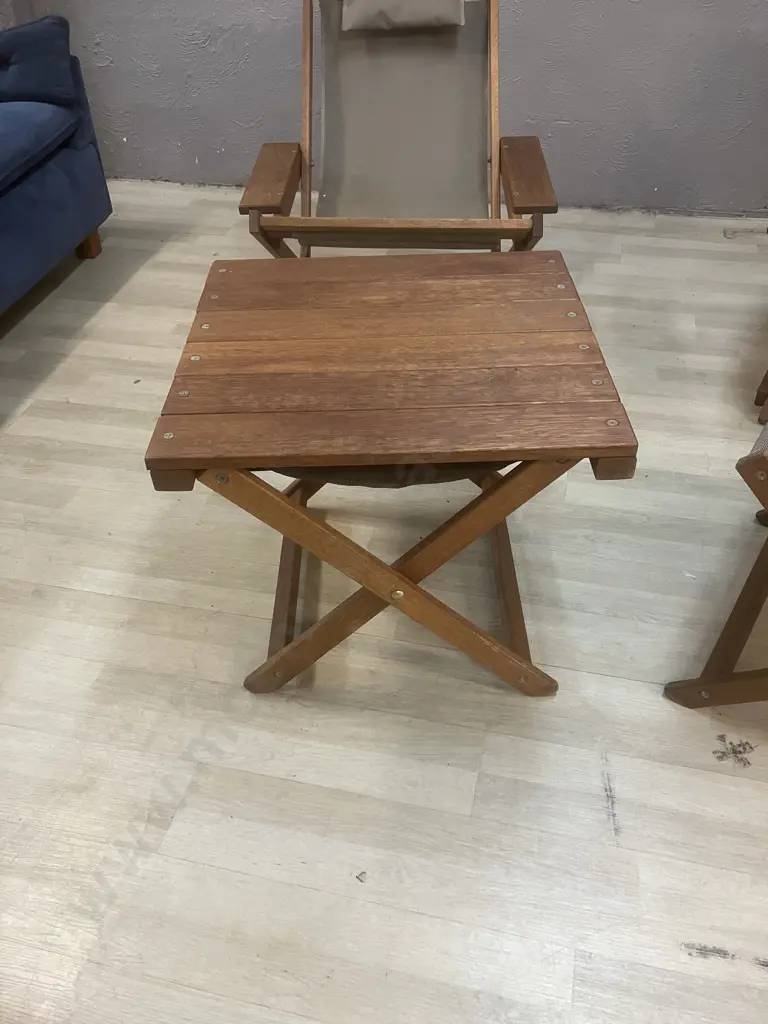 Pair of 'Bottoms Up' NZ Made Hardwood Deck Chairs With Foot Stools, Fawn Colour Upholstered With One Table Top Image 1++