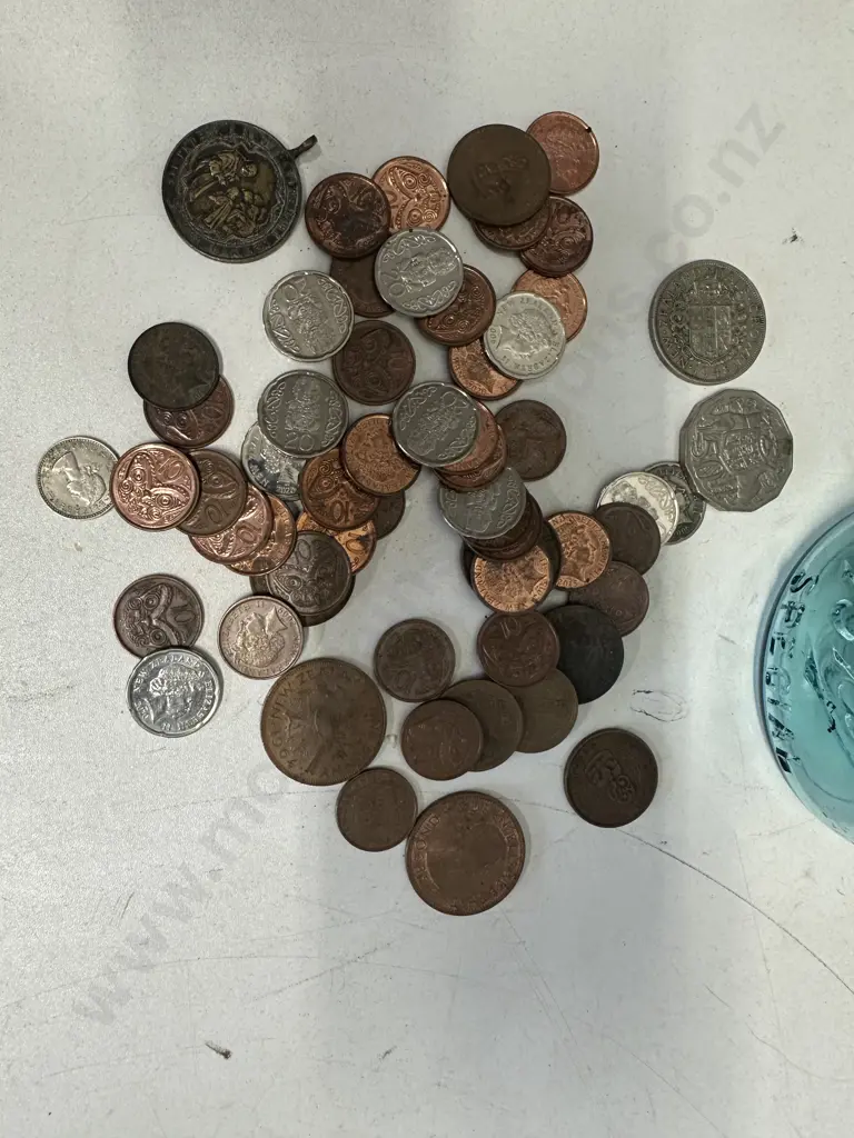 Assorted Coins In Ball Special Preserving Jar Image 1++