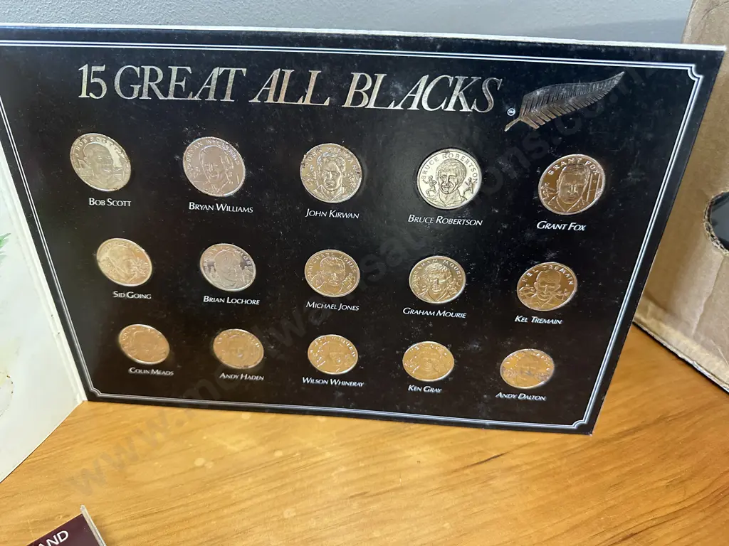 Vintage Medal Collection Of 15 Great All Blacks & 1977 NZ One Dollar Commemorative Coin 'Waitangi Day' Image 1++