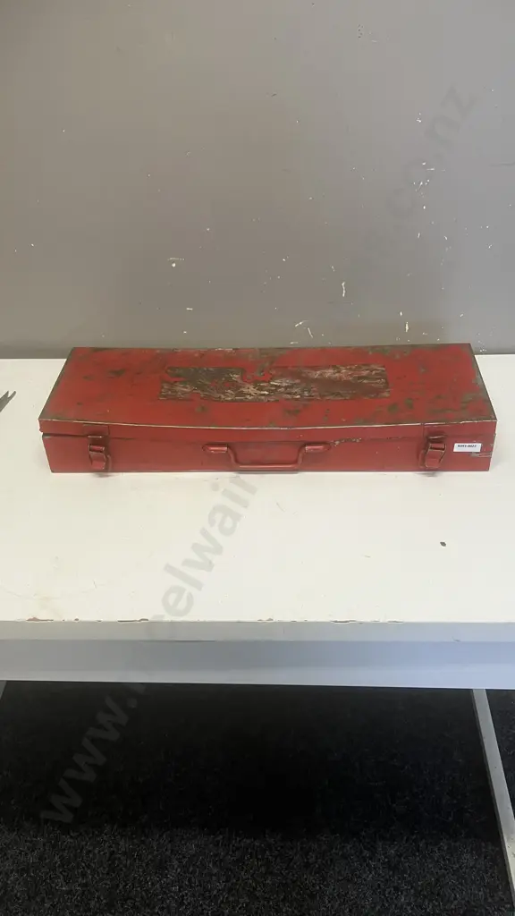 3/4" Drive Sockets In Steel Case, 27 Piece, Metric & SAE - 7/8" - 2" & & 22 - 50mm, Sliding T, 3 x Extentions Image 1++