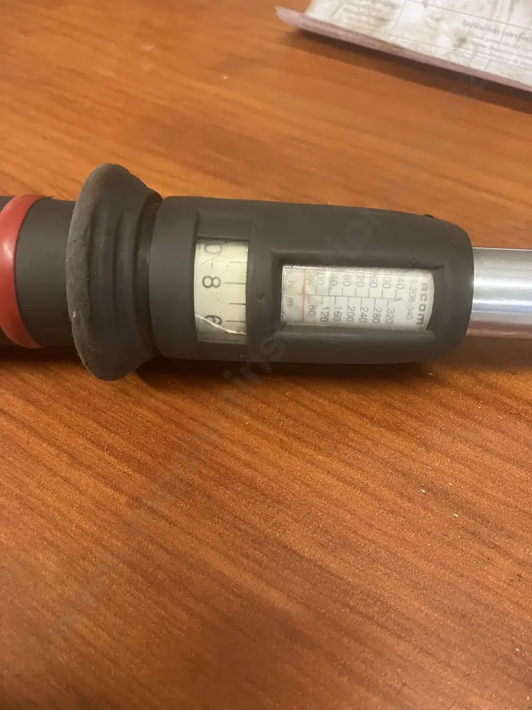 Facom S.208-340 1/2" Square Drive Torque Wrench, 6-340nm, Click Type With Protective Plastic Tube Image 1++