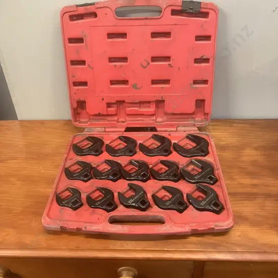T&E Tools 1/2" Drive Metric Open-End Crowsfoot Wrenches, 27-50mm, 14 Piece Cr-Mo In Blow-Mould Case