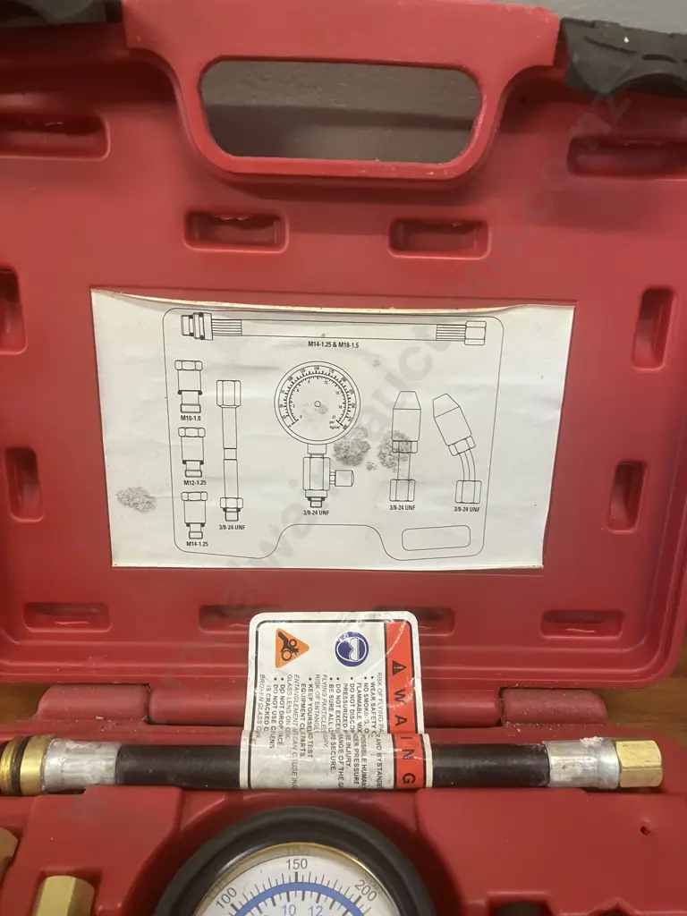 Repco Universal Compression Tester Kit - RST179, 8 Piece In Blow-Mould Case Image 1++
