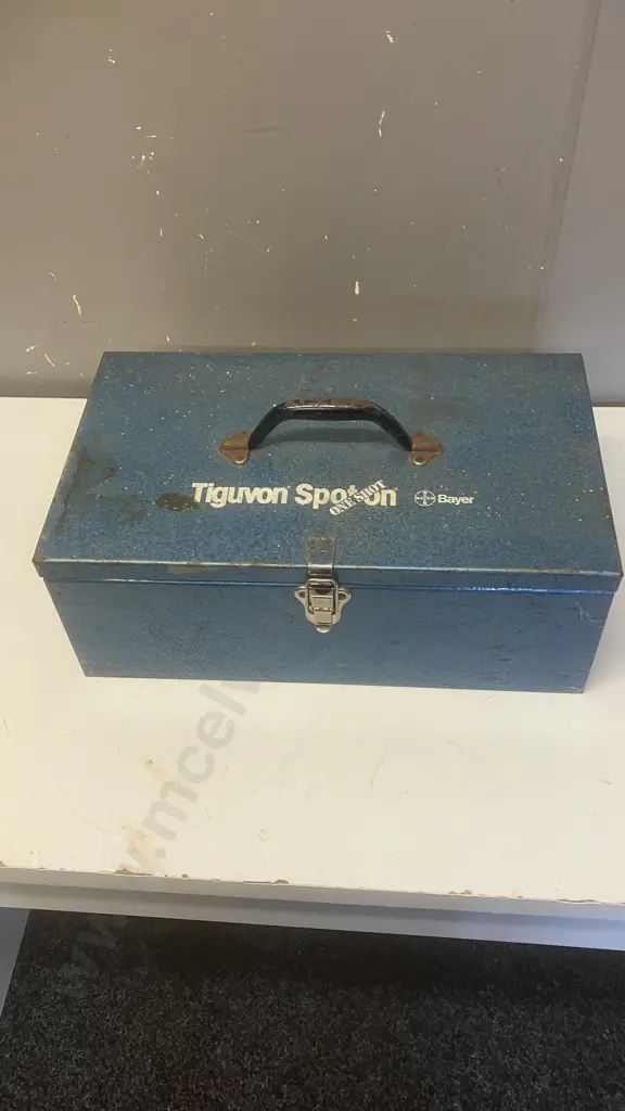 Vintage Bayer Tiguvon Spoton Metal Toolbox With Assorted Tools Image 1++