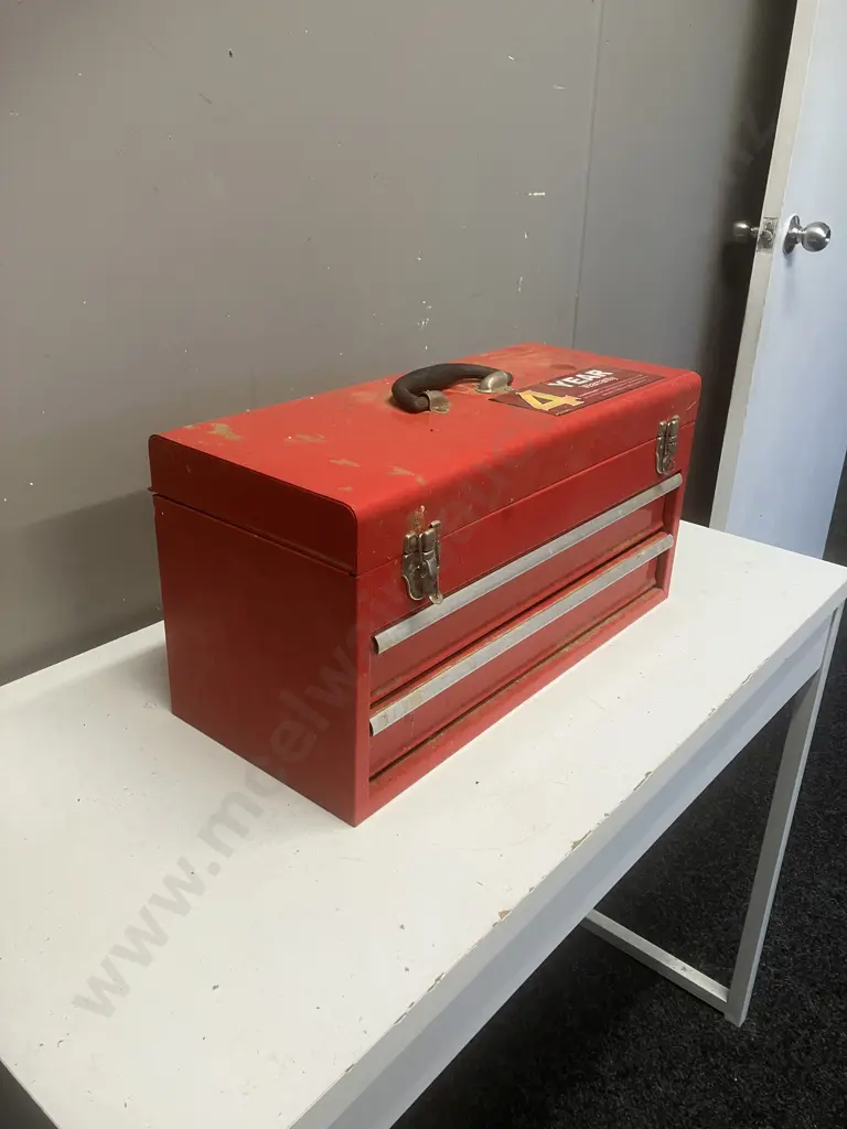 Red Steel Toolbox & Tools Image 1++