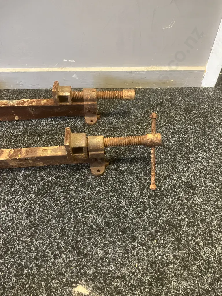 Pair of 150cm Sash Clamps Image 1++