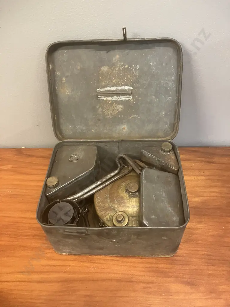1924 Primus No. 210 Compact Outfit Brass Kerosene Camp Stove With Original Box - Complete Image 1++