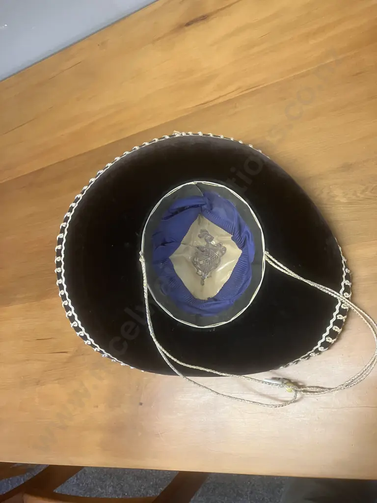 Vintage Mexican Calidad Black Velvet Silver Horseshoe Mariachi Sombrero Image 1++