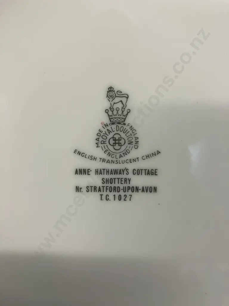Royal Doulton Anne Hathaway's Cottage Plate - Shottery Nr. Stratford-Upon-Avon. TC1027 Image 1++