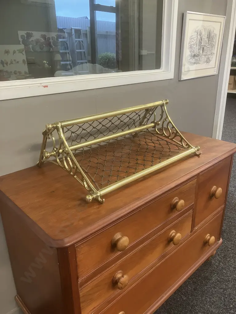 Polished Brass Railways Luggage Rack. 64.5 x .5cm Image 1++