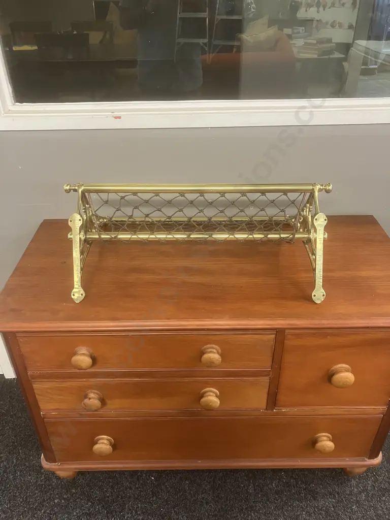 Polished Brass Railways Luggage Rack. 64.5 x .5cm Image 1++