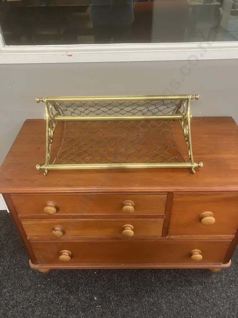 Polished Brass Railways Luggage Rack. 64.5 x .5cm Image 1++